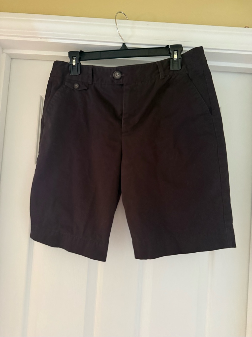 Dockers Women's Dark Brown Flat Front Shorts